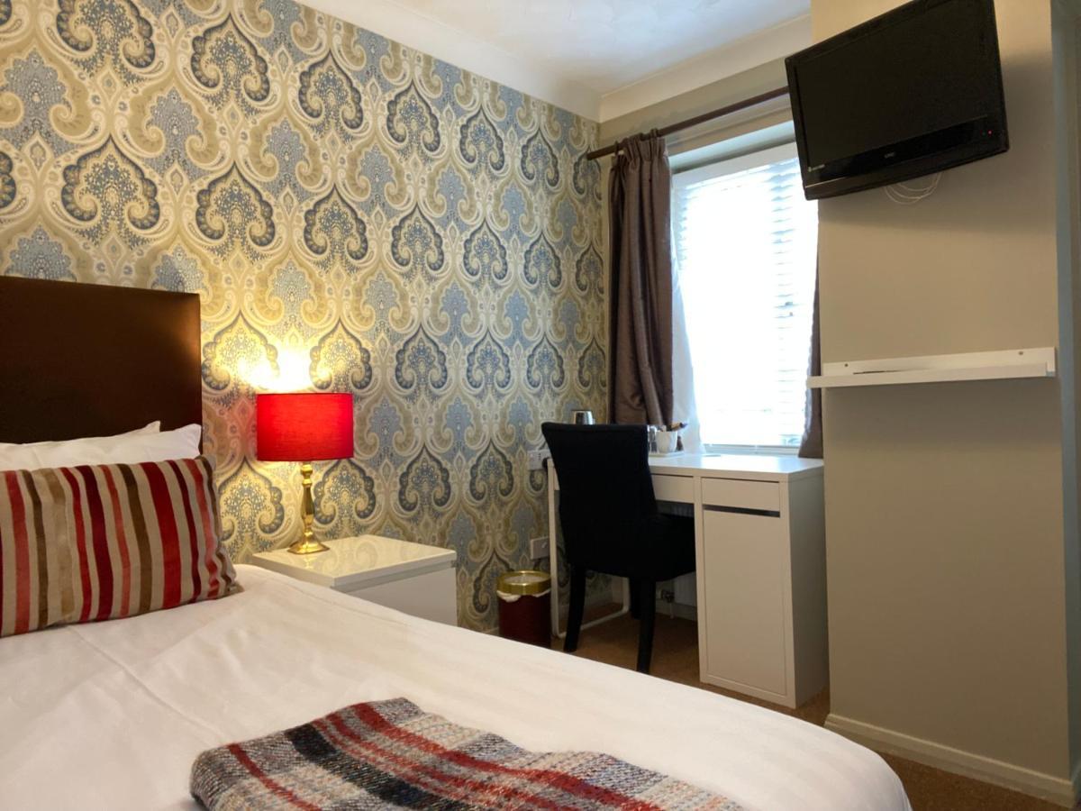 Hotel Virginia Court