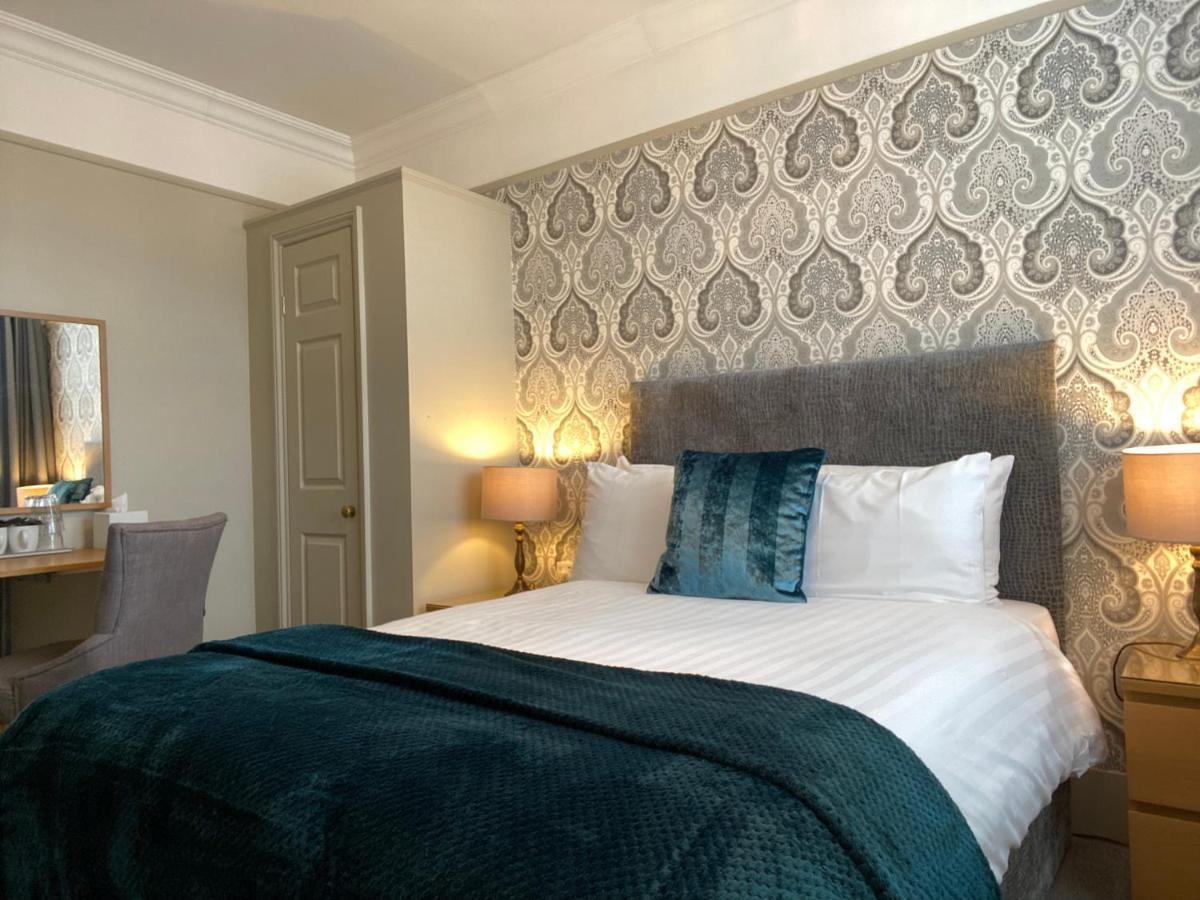 Hotel Virginia Court 3*