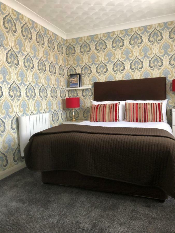 Virginia Court Hotel 3*